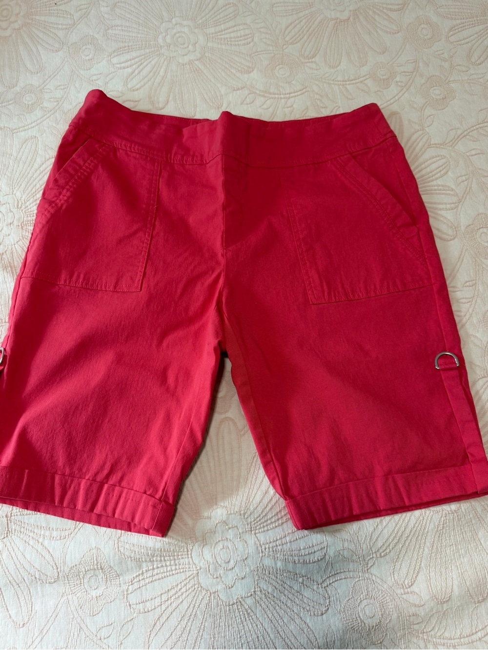 Jenna Rose Casual Women's Red Bermuda Shorts with Utility Pockets